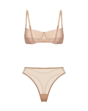 Laconic Nude set